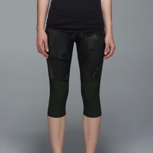 lululemon Training Tough Crop